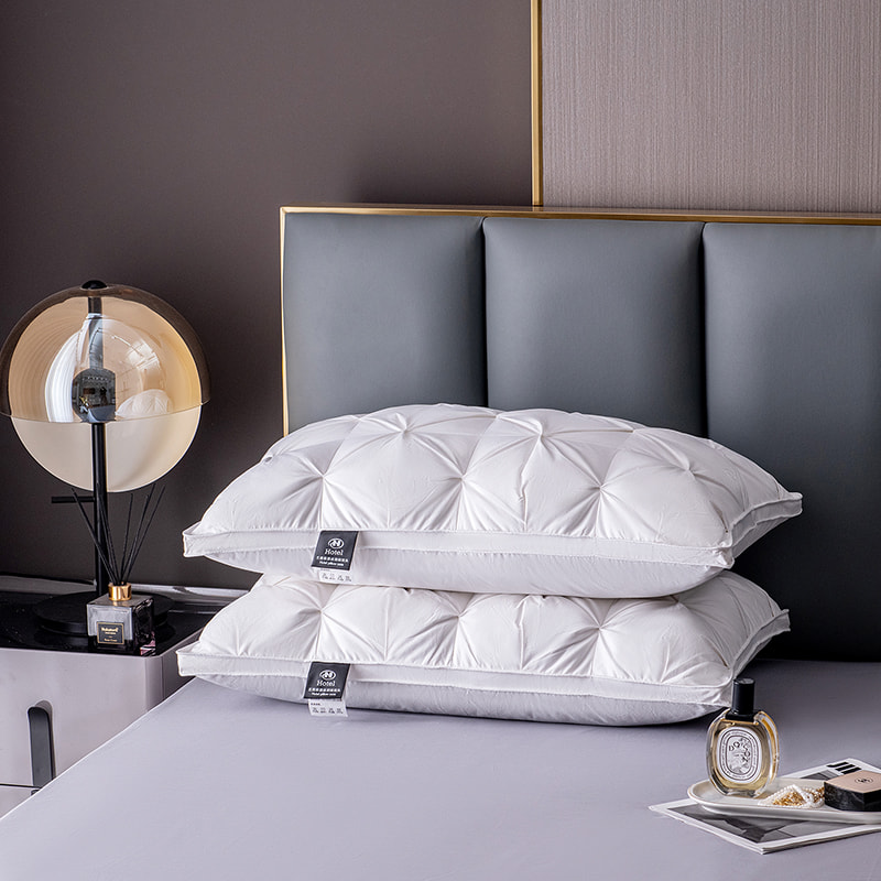 Cotton buttonhole light luxury down unan core