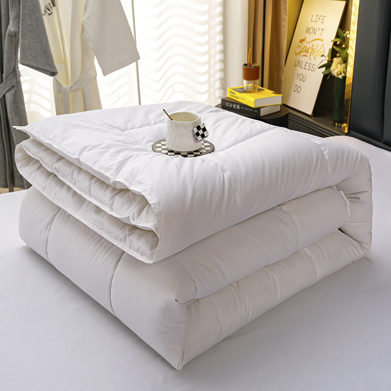 4-Piece queen-size na kawayan ng hibla ng hibla na set-down na pelus