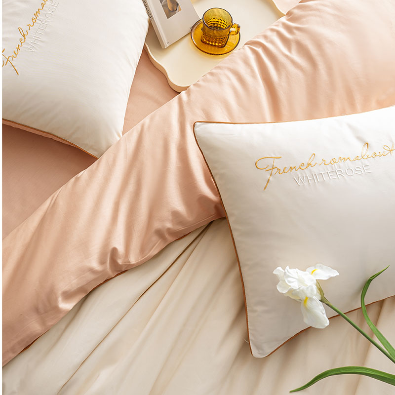 Tinina ang simple at mapagbigay na purong cotton bed set